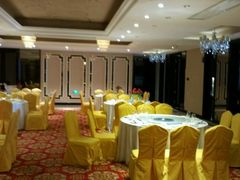 -抚顺中伟假日国际酒店