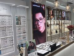 -无界眼镜MaxLess(南翔印象城店)