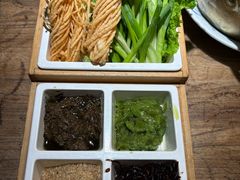 -魁盛居百年鲁菜馆(县西巷店)