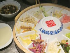 -怪噜范·贵阳小吃大排档(金源旗舰店)