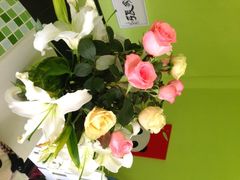 玫瑰百合-六时安·熊猫张甜品店(东关街店)