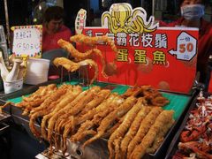 -六合夜市
