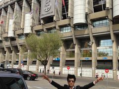 正門-伯纳乌球场