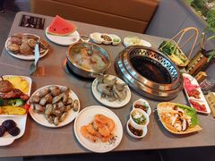 -黑金·寻焰自助百汇·烤肉·火锅(中街店)