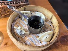 -菌自由丨野生菌火锅特色庭院餐厅(丽江古城店)