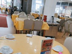 -鹏城人家海鲜酒家·23年老字号(较场尾店)