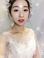 -艾米丽婚纱礼服