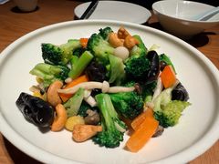 -波螺油子青岛本帮菜(银座店)