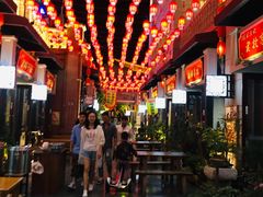 -陈仓老街美食天地