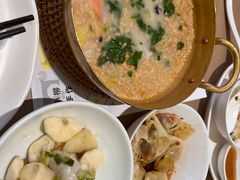 南晚粳米海鲜泡饭-苏小柳点心·手作小笼包(浦东嘉里城分院)