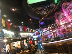 -皇冠自酿啤酒坊(中国红街5号楼店)