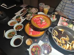 -花潮料理艺食馆(成都万象城店)