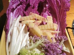 -花菇朵·云山雀 ll 野生菌锅·野果酸汤·精品滇菜(万柳店)