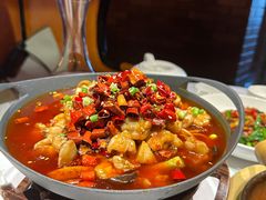 -鱼翅楼·津派砂锅鱼翅(水上公园店)