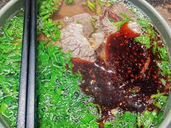 -臻老板牛肉面(光华路SOHO店)