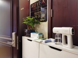 -ROYEA茹彦祛痘·问题肌肤修护中心