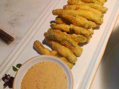 咸蛋黄四季豆-初蓉丨遇见新川菜(亲贤街荣耀店)