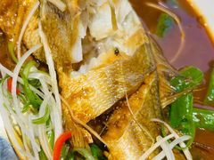-小船渔村•大连菜•大连焖鱼(黄河路店)