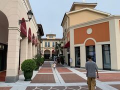 -佛罗伦萨小镇广佛名品奥特莱斯(疏港路店)