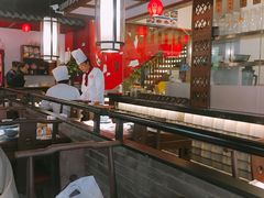 大堂-川流不息·地道川菜·小龙虾(新松江路店)