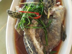 -四川小胡子海鲜(丁村万人海鲜广场店)