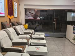 -郑远元专业修脚房(栖山路店)