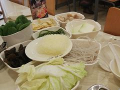 -一席地·本地鸡窝·杭帮鸡火锅(萧山银隆百货店)