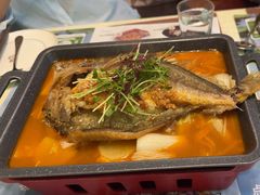 金银蒜香烤黄鱼-意卡菲·欢乐聚会餐厅(华侨店)