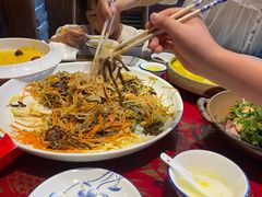 -鱼满舱·鲜活海鲜·正宗鲁菜