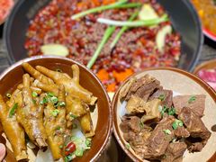 -冯校长老火锅(中联广场店)