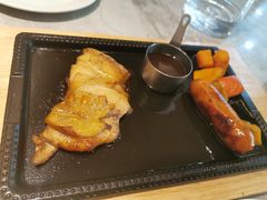 -必胜客(WOW南雄店)