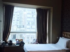 -香港华美达海景酒店