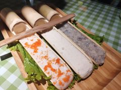 手打鲜虾滑-番食园鲜食火锅(高新店)