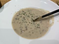 奶油蘑菇汤-棒约翰比萨·意面(金桥国际店)