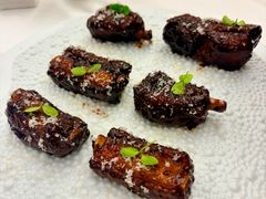 -品海楼·大连海胆锅贴馆(东港店)