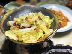 干锅手撕包菜-渝味川菜(夜宵航母店)