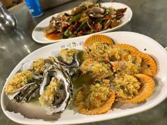 -四川小胡子海鲜(丁村万人海鲜广场店)