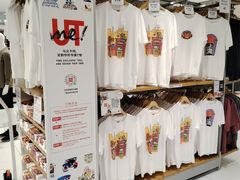 -优衣库(上海正大广场店)