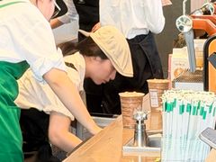 -星巴克臻选(深圳前海嘉里中心店)