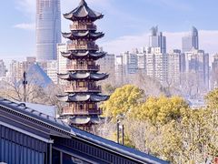 -龙华寺