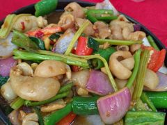 铁板大肠-古榕农庄·桑拿簸箕菜·招牌泥焗鸡(清远长隆店)