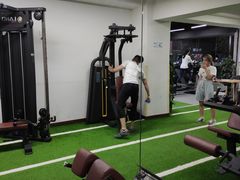-征成健身连锁私教工作室(九公里店)