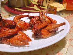 驰名石岐乳鸽-石岐佬中山菜馆(张溪店)
