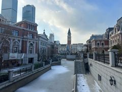 -品海楼·大连海胆锅贴馆(东港店)