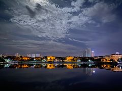 -莫内艺术岛海景咖啡