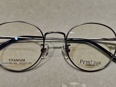 -博士眼镜(东莞东湖花园店)