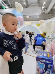 -Oh my head儿童理发(绿地·新田360店)