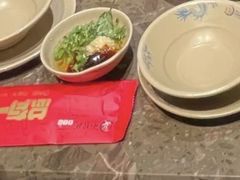 -小龙坎火锅(湖滨银泰in77店)