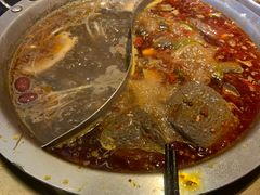 -沸炉重庆老火锅(军事博物馆店)