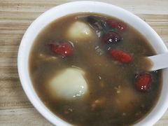 黑芝麻豆沙双拼-罗子龙罗家桂花汤圆(曹都巷店)
